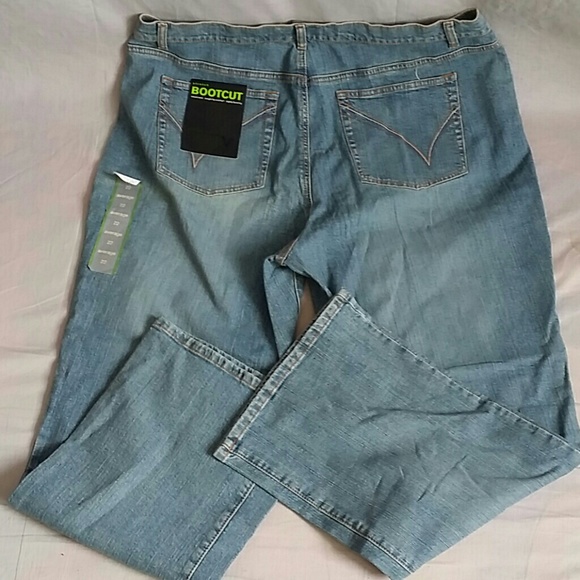 Venezia Boot Cut Pants 22 Ave. Denim - Picture 4 of 4